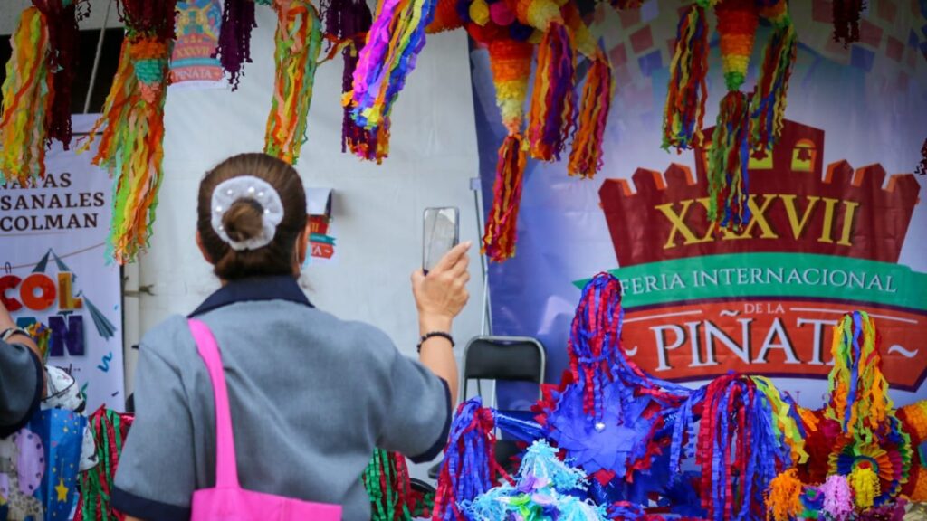 ¿Cuándo inicia la Feria de la Piñata Acolman 2022? Foto: Especial